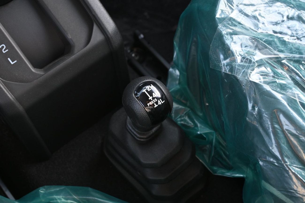 Suzuki Jimny GLX 1.5L (5-Doors) Suzuki Jimny 1.5L Petrol 4WD, 4 Doors