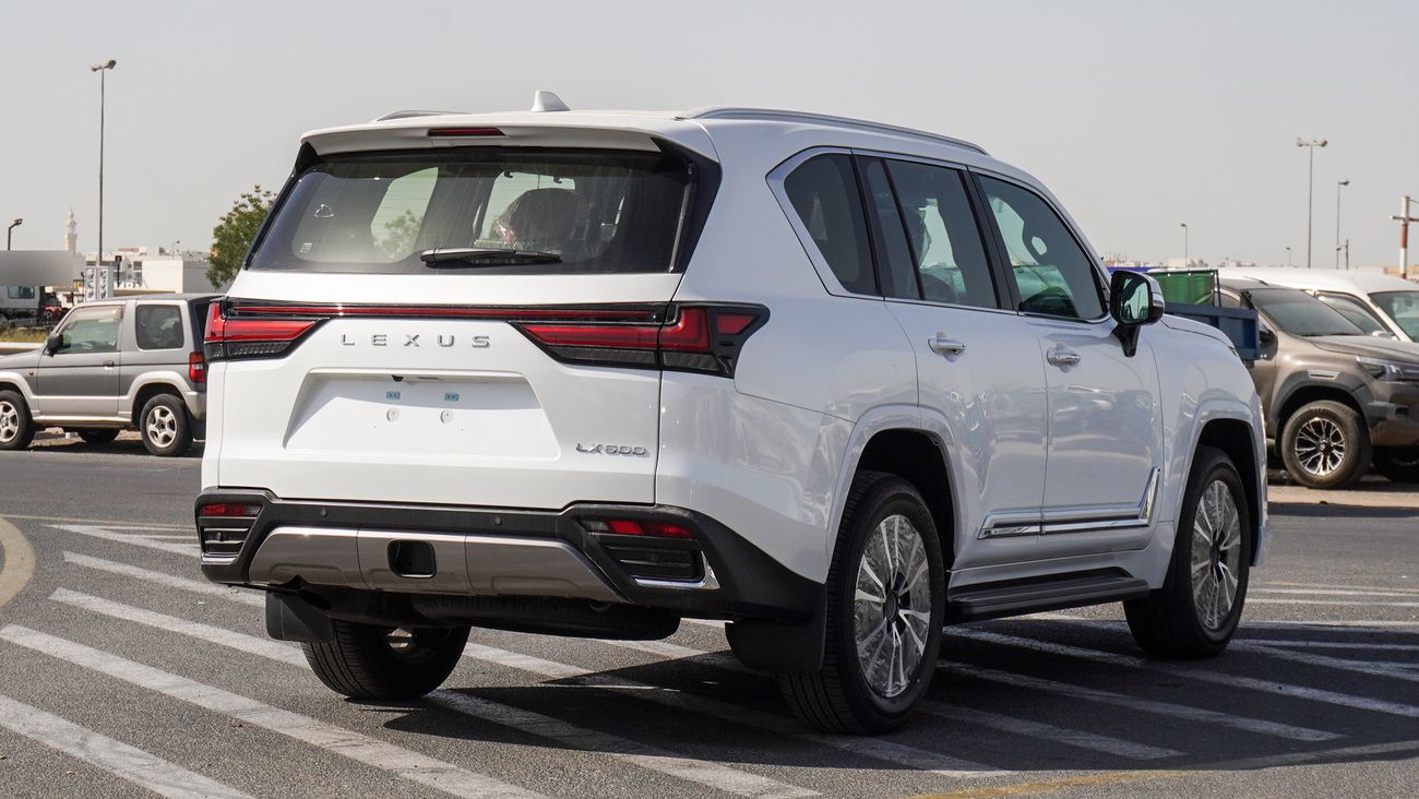 لكزس LX 600 3.5L V6