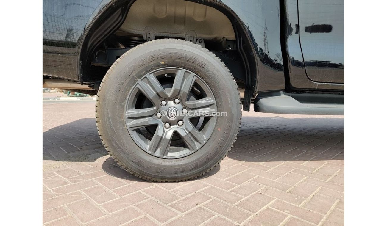 Toyota Hilux TRD Double Cab 4.0L V6 Petrol (Mid-Option)
