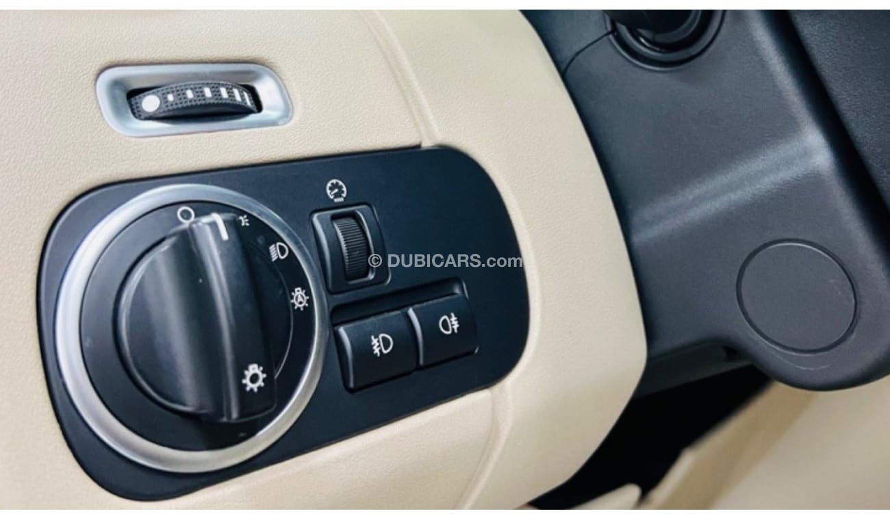 Land Rover Discovery HSE HSE HSE GCC .. FSH .. Original Paint .. HSE .. Perfect Condition