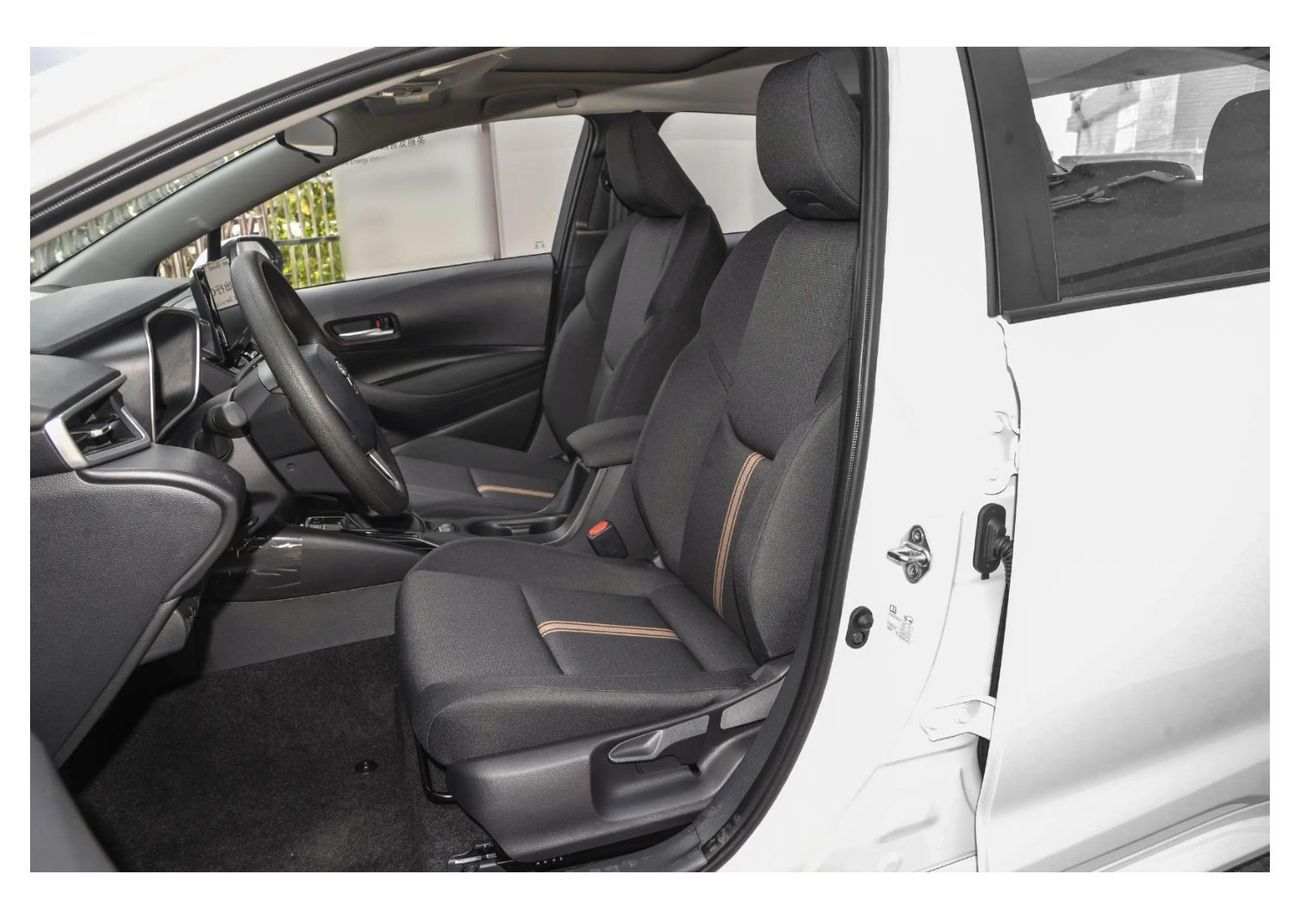 تويوتا ليفين LUXUARY