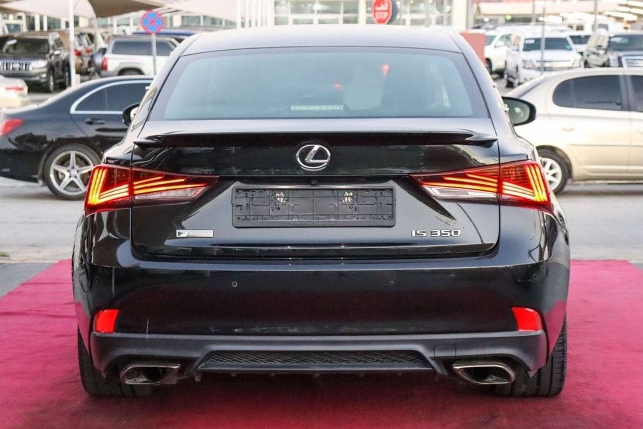 لكزس IS 350 F Sport Premier 3.5L Lexus Is350 F-Sport Platinum/ 2019 / GCC / V6 / Full Service History
