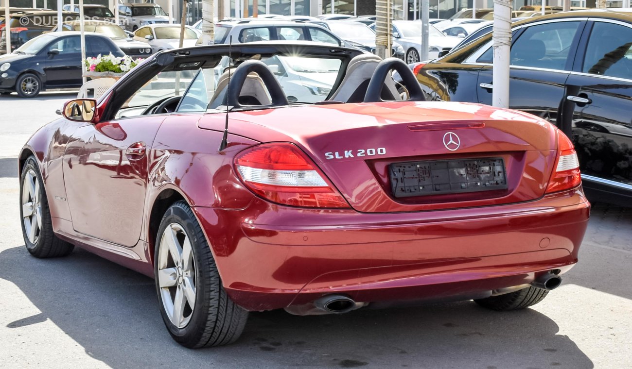 مرسيدس بنز SLK 200