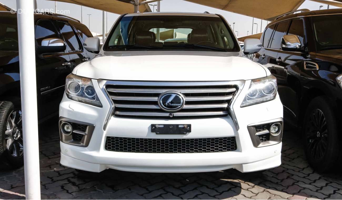 Lexus LX570 S