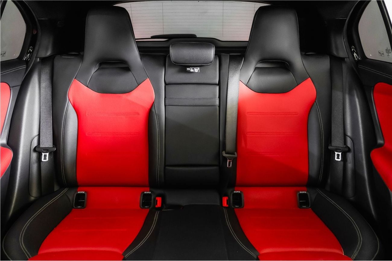 Mercedes Benz A35 AMG 4MATIC PREMIUM