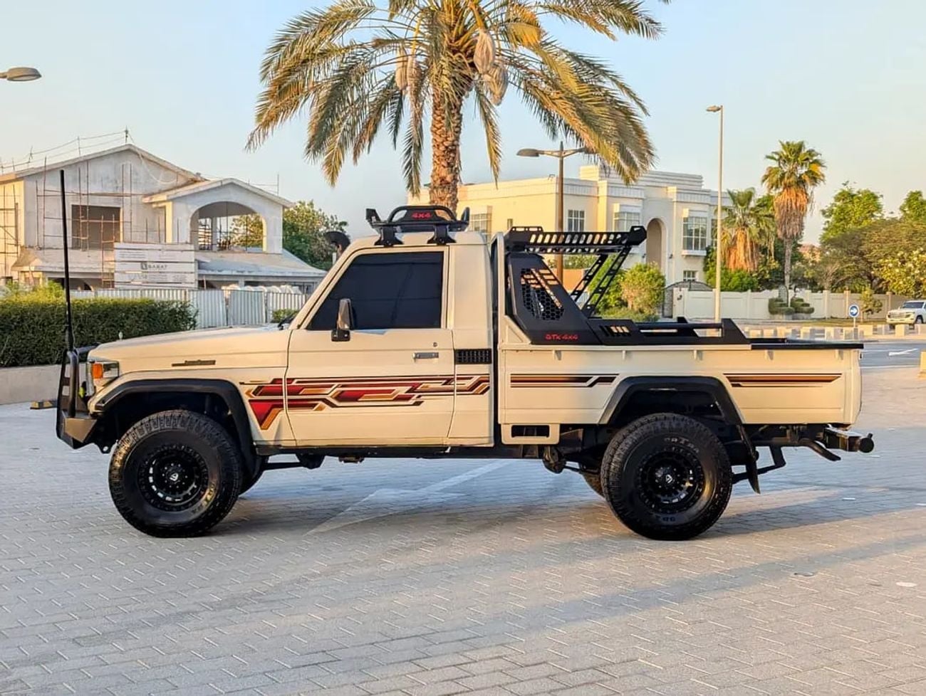 تويوتا لاند كروزر 70 DIESEL LC 79 LX GCC Specs