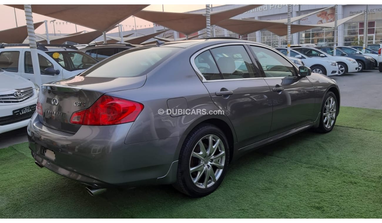 Infiniti G37 S imported from Japan in excellent condition
