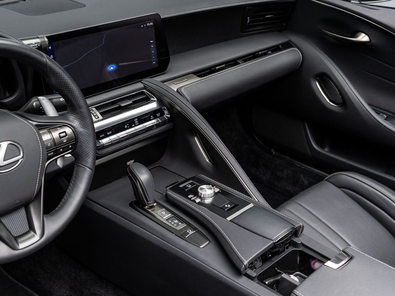 Lexus LC500 Convertible 2024 Lexus LC 500, 5.0 V8, RWD, 471bhp, 10 Speed Auto