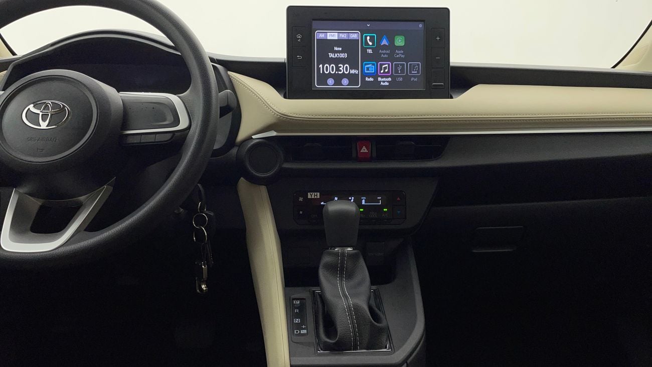 تويوتا يارس E 1.5 | بدون دفعة مقدمة | اختبار القيادة في المنزل