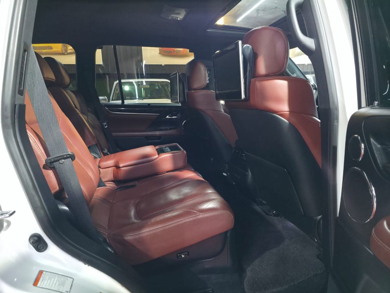 لكزس LX 570 Sport Platinum 5.7L