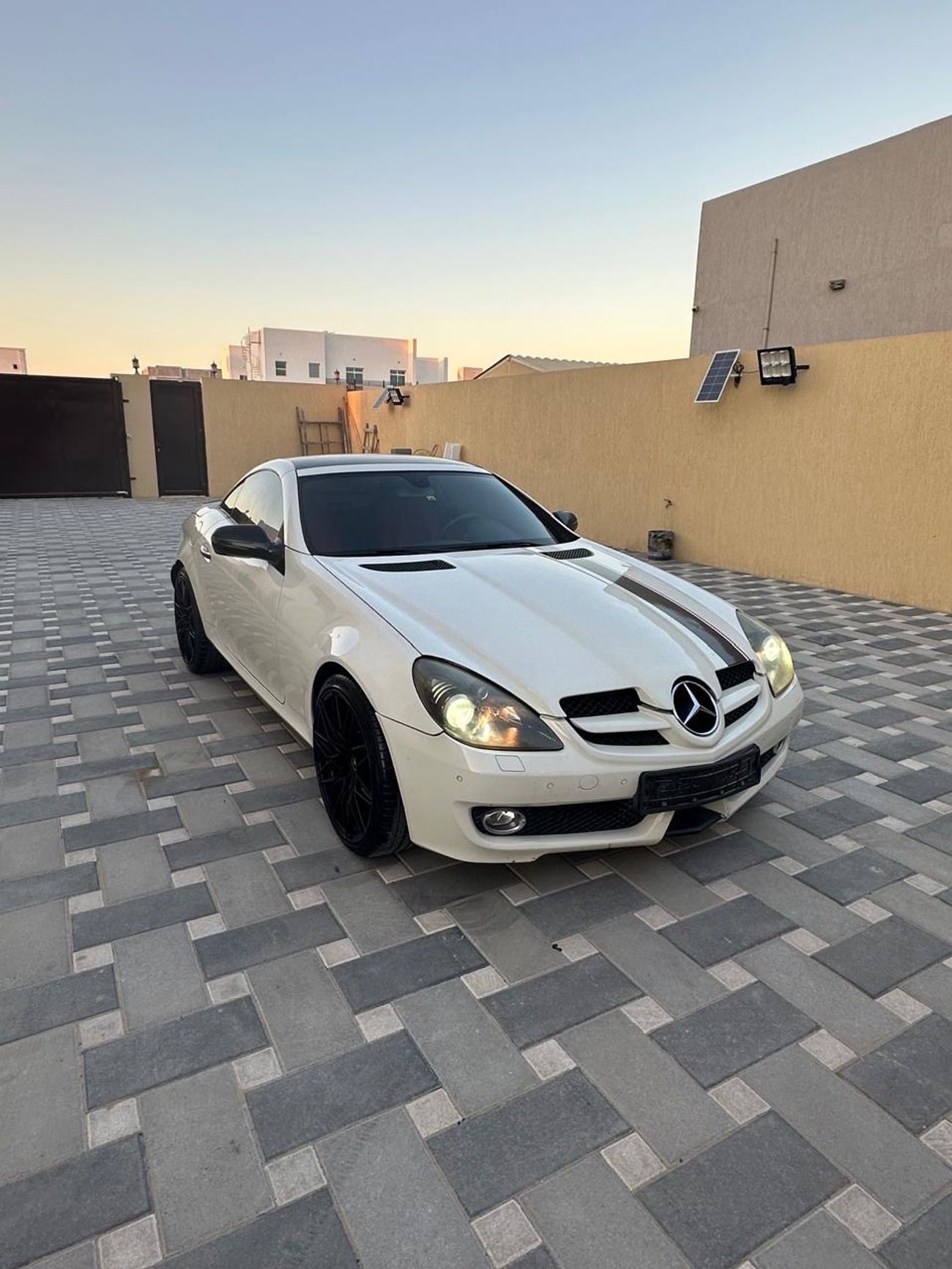 مرسيدس بنز 280