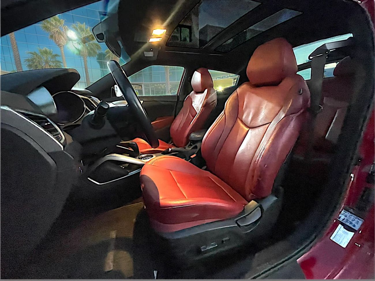 Hyundai Veloster GLS 1.6L