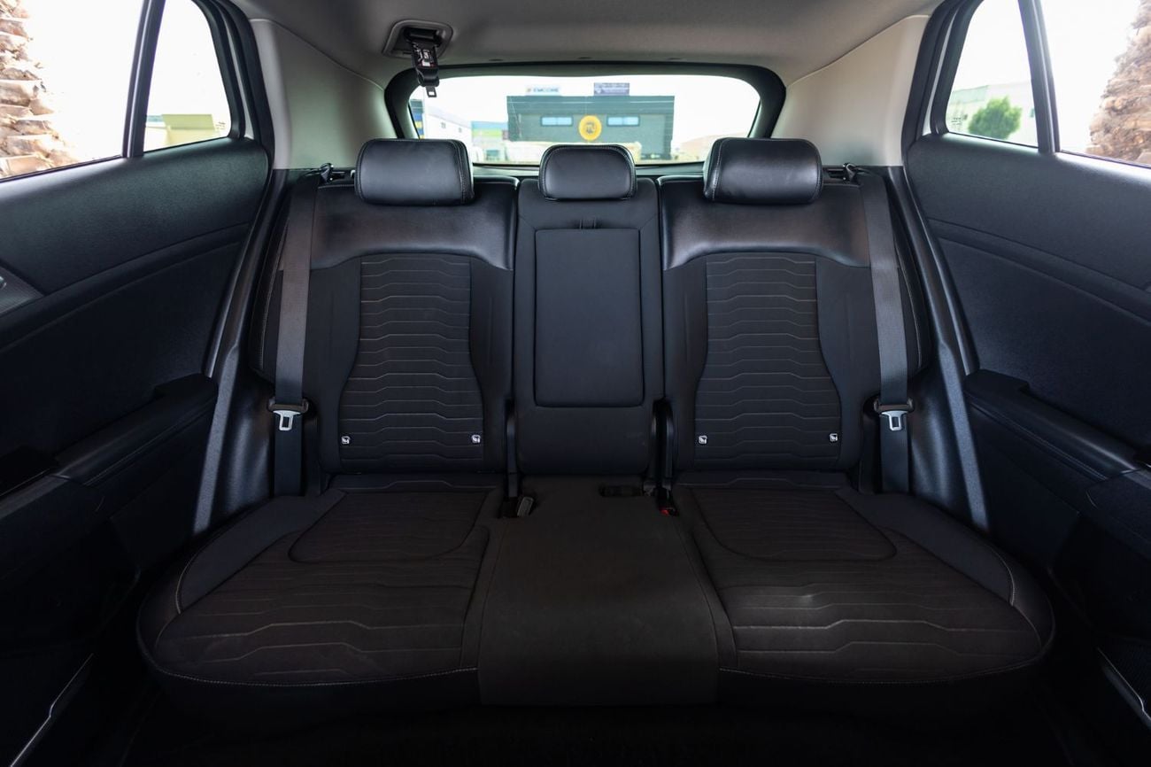 كيا سبورتيج EX 2.0L