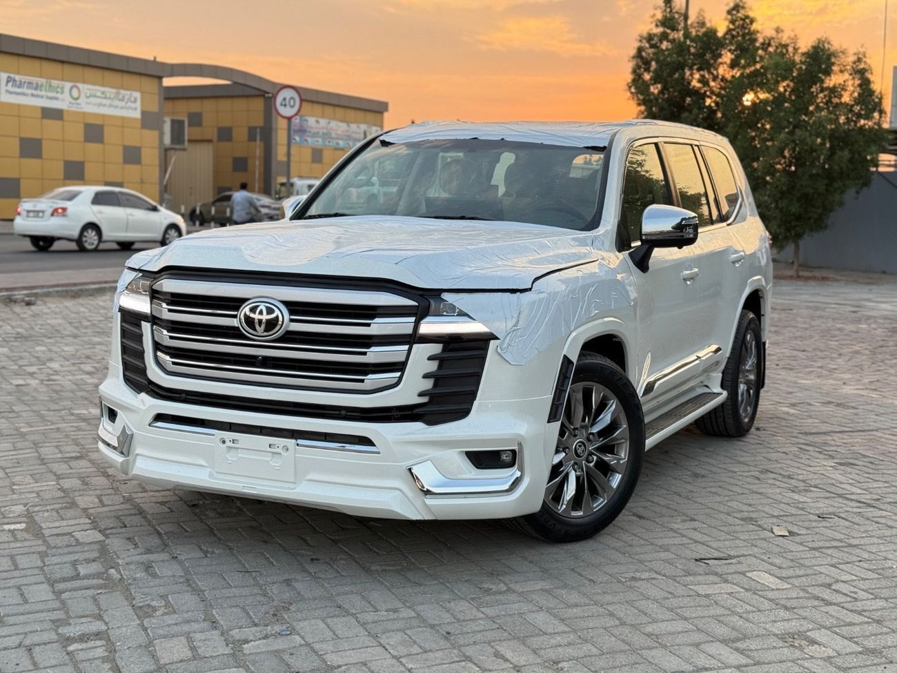 Toyota Land Cruiser GXR 4.6L