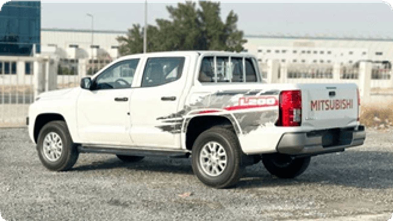 ميتسوبيشي L200 GLX Double Cab Petrol 2.4L