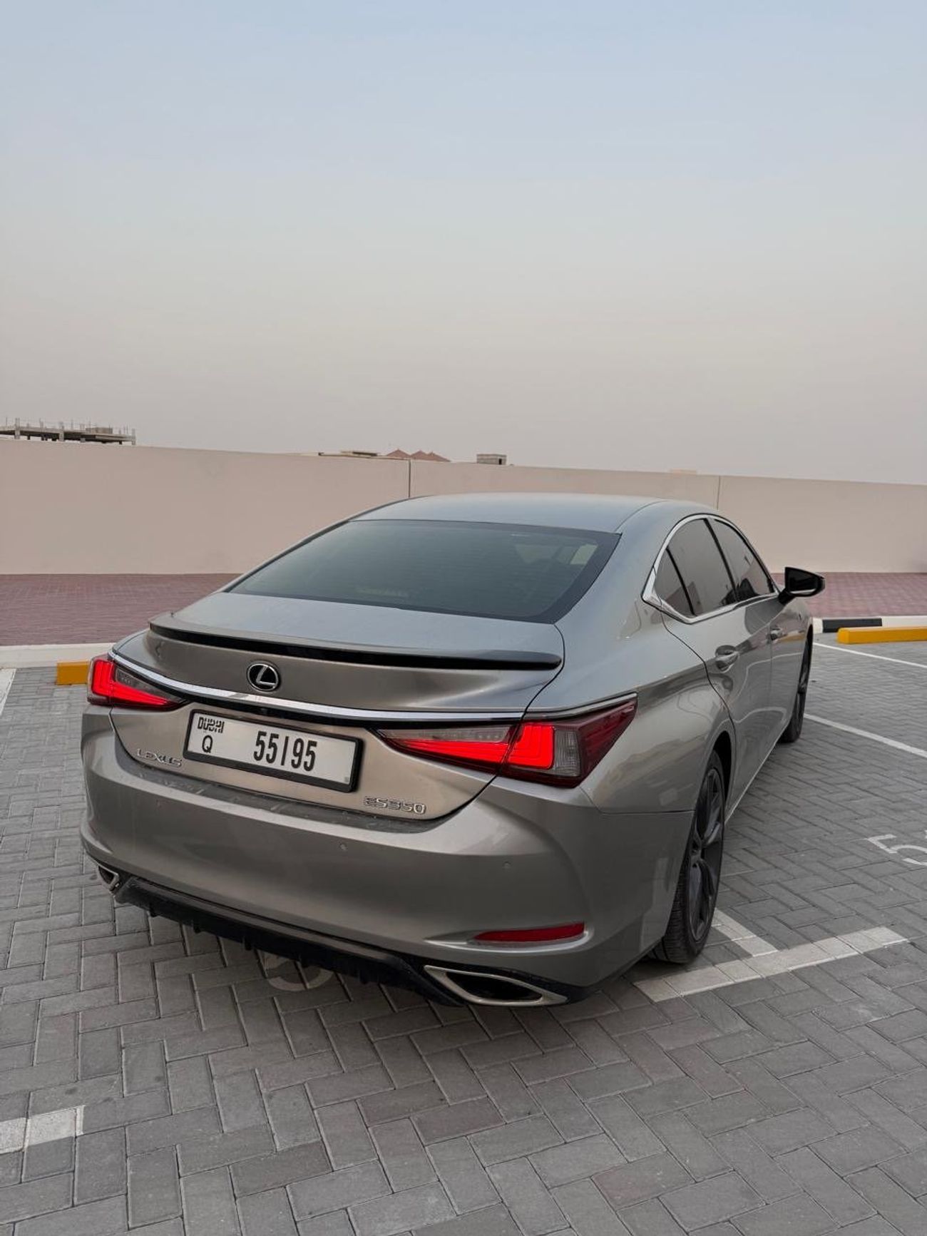 لكزس ES 350 F-Sport 3.5L