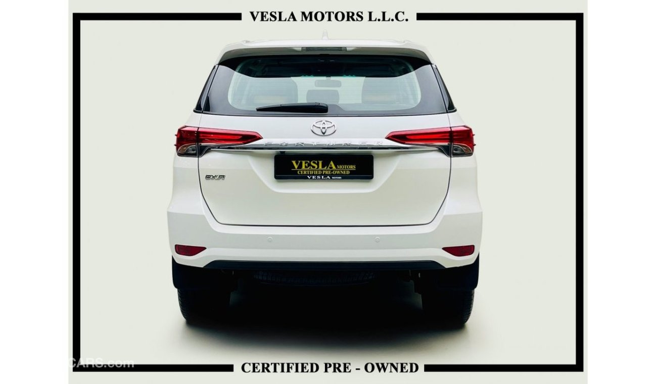 Toyota Fortuner FULL OPTION + LEATHER SEATS + NAVIGATION + 4WD / 2019 / GCC / UNLIMITED MILEAGE WARRANTY / 1,611DHS
