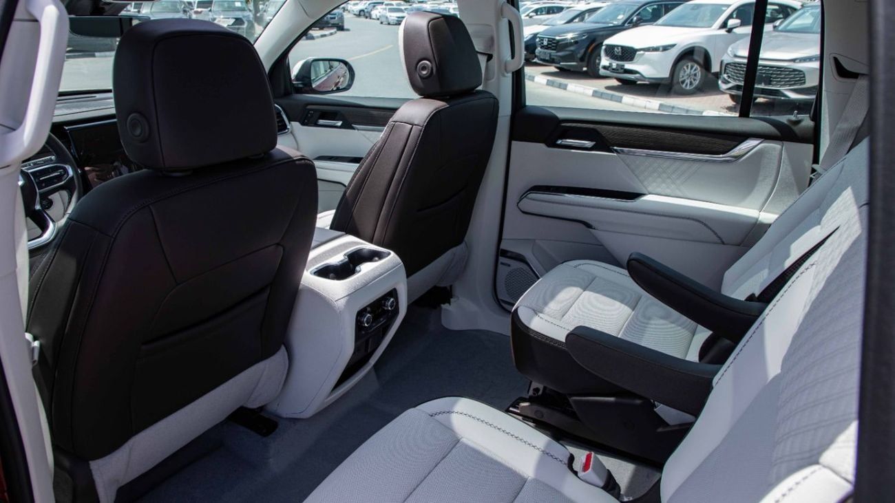 GMC Acadia DENALI 2.5L SUV AWD | 2024 | For Local Registration +10%