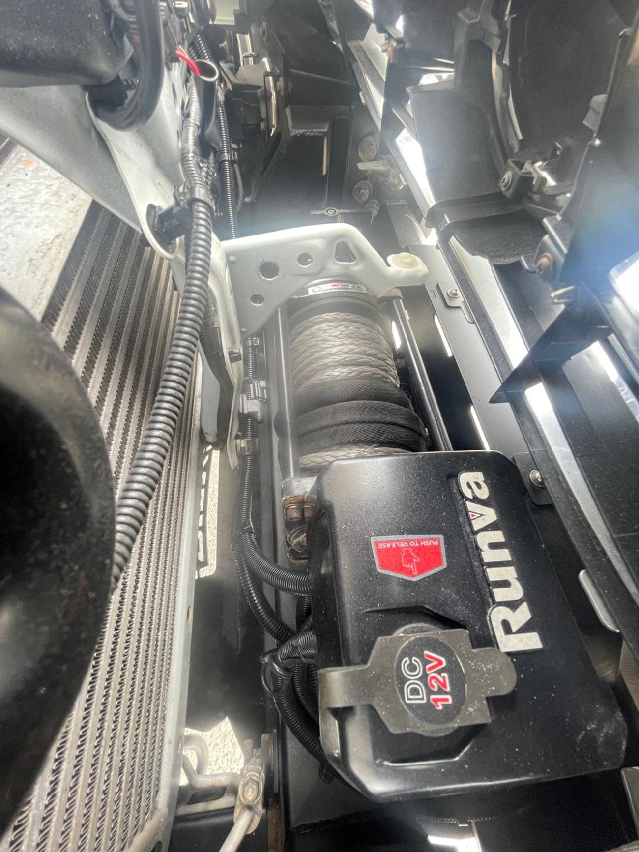 تويوتا فورتونر diesel 2.8 liter ,Right hand drive 2017 Model ,only for export available