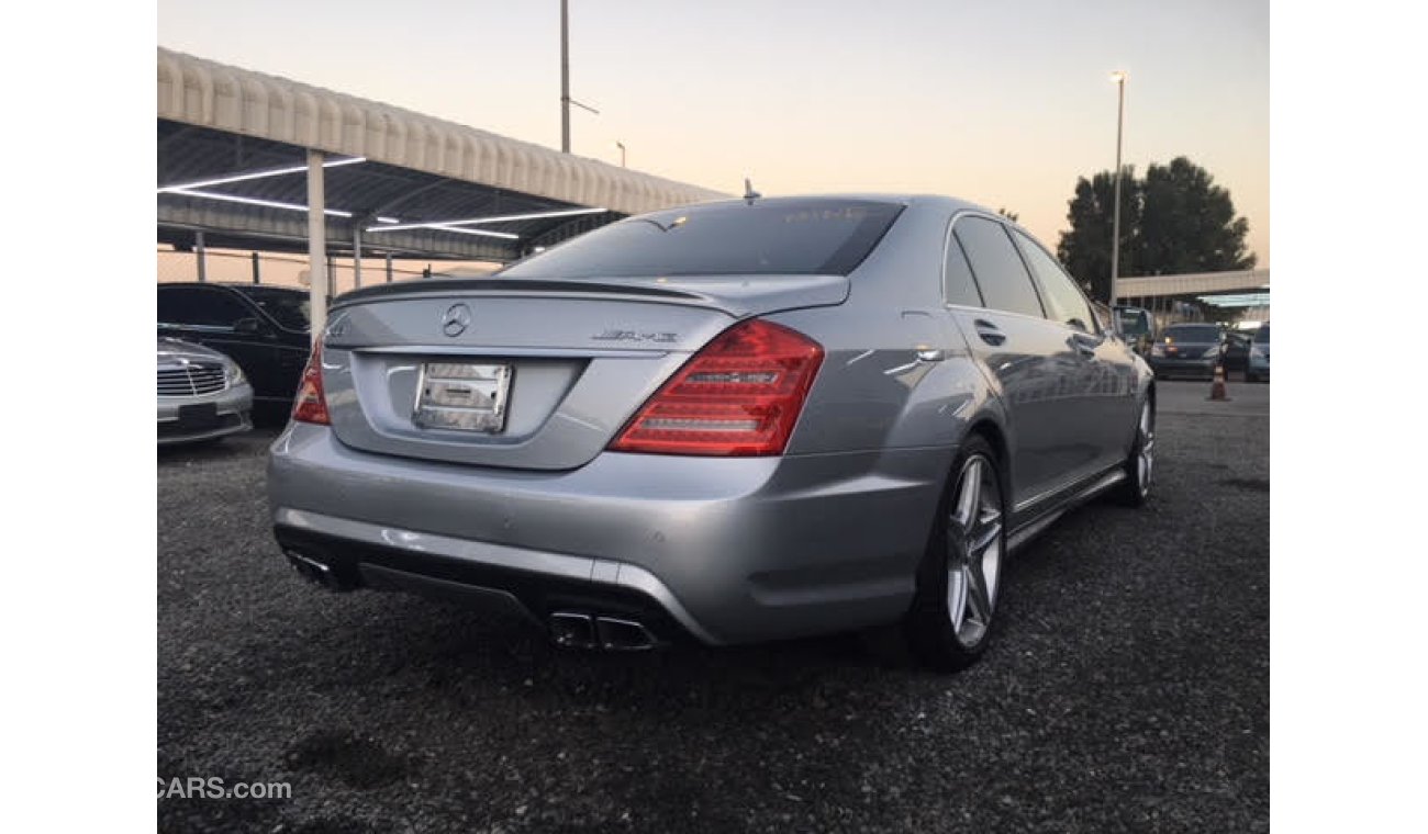 Mercedes-Benz S 63 AMG