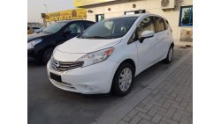 Nissan Versa Note, 1.6 liter, American Specs, Low mileage, Perfect condition inside and out