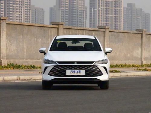 بي واي دي كين بلاس BYD QIN PLUS 2024 1.5L هجين 2024