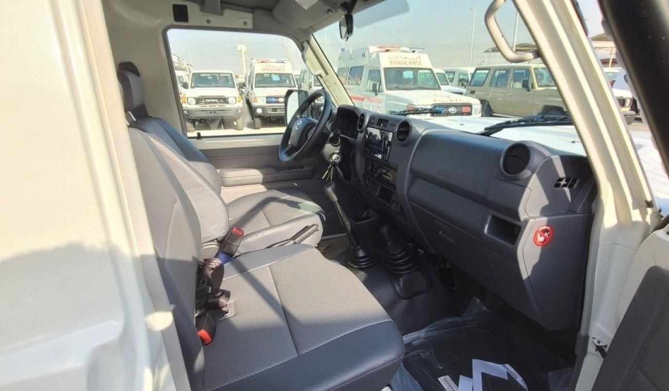 Toyota Land Cruiser 70 LAND CRUISER HARDTOP LC78 4.2L DIESEL 2024 MODEL YEAR WHITE COLOR