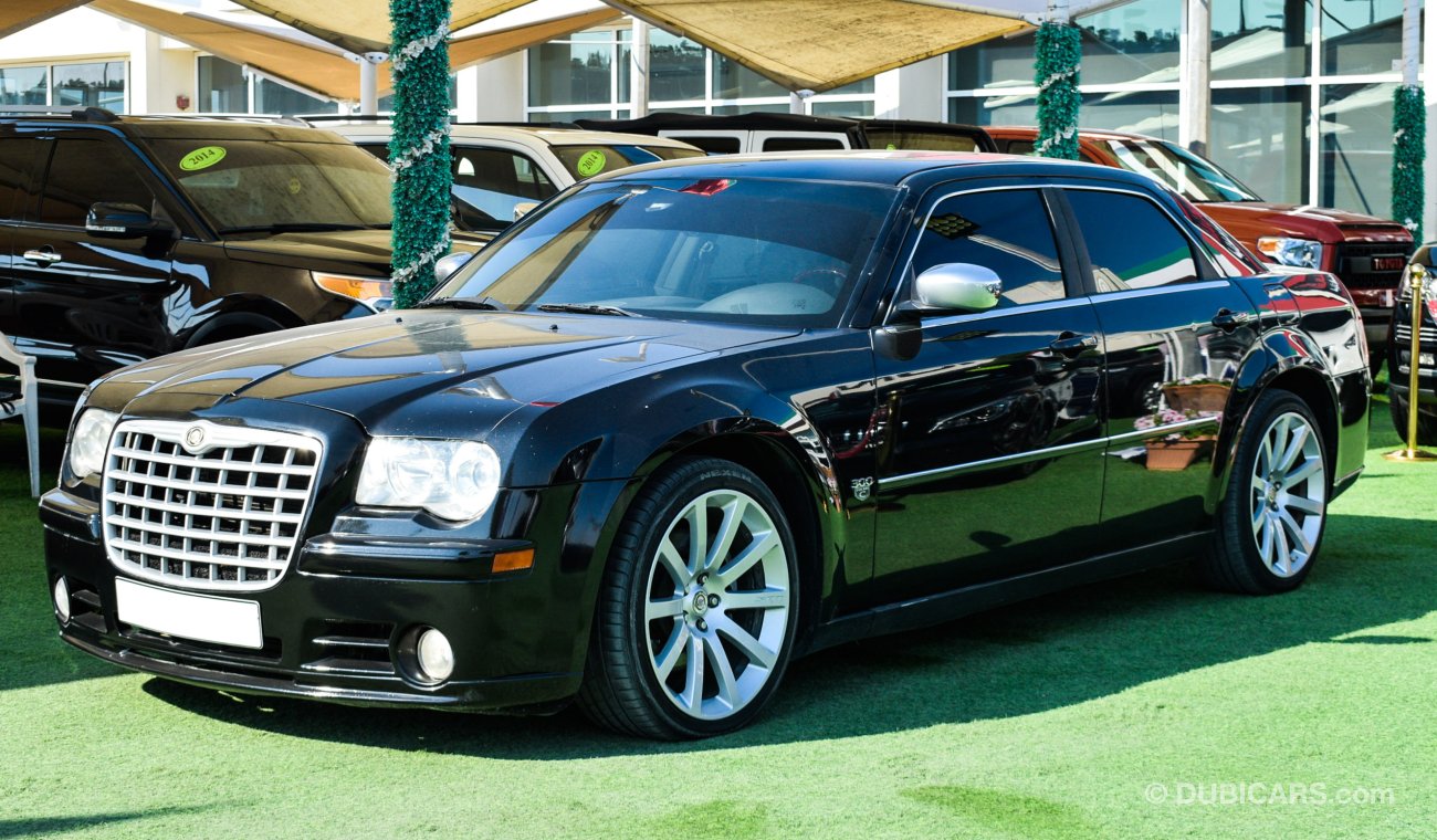 Chrysler 300C Hemi 5.7L With SRT8 Badge