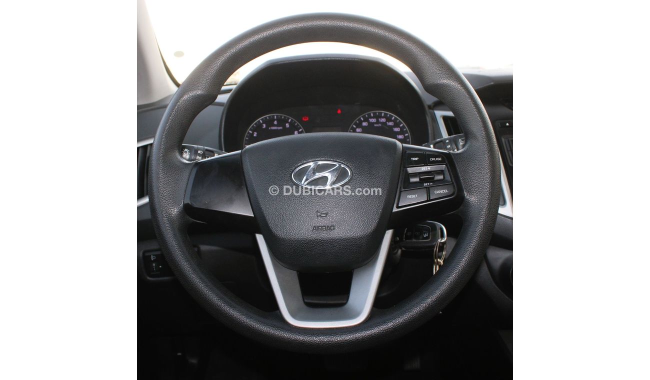 هيونداي كريتا هيونداى كاريتا 2018 رمادى خليجي بحالة ممتازة بدون حوادث