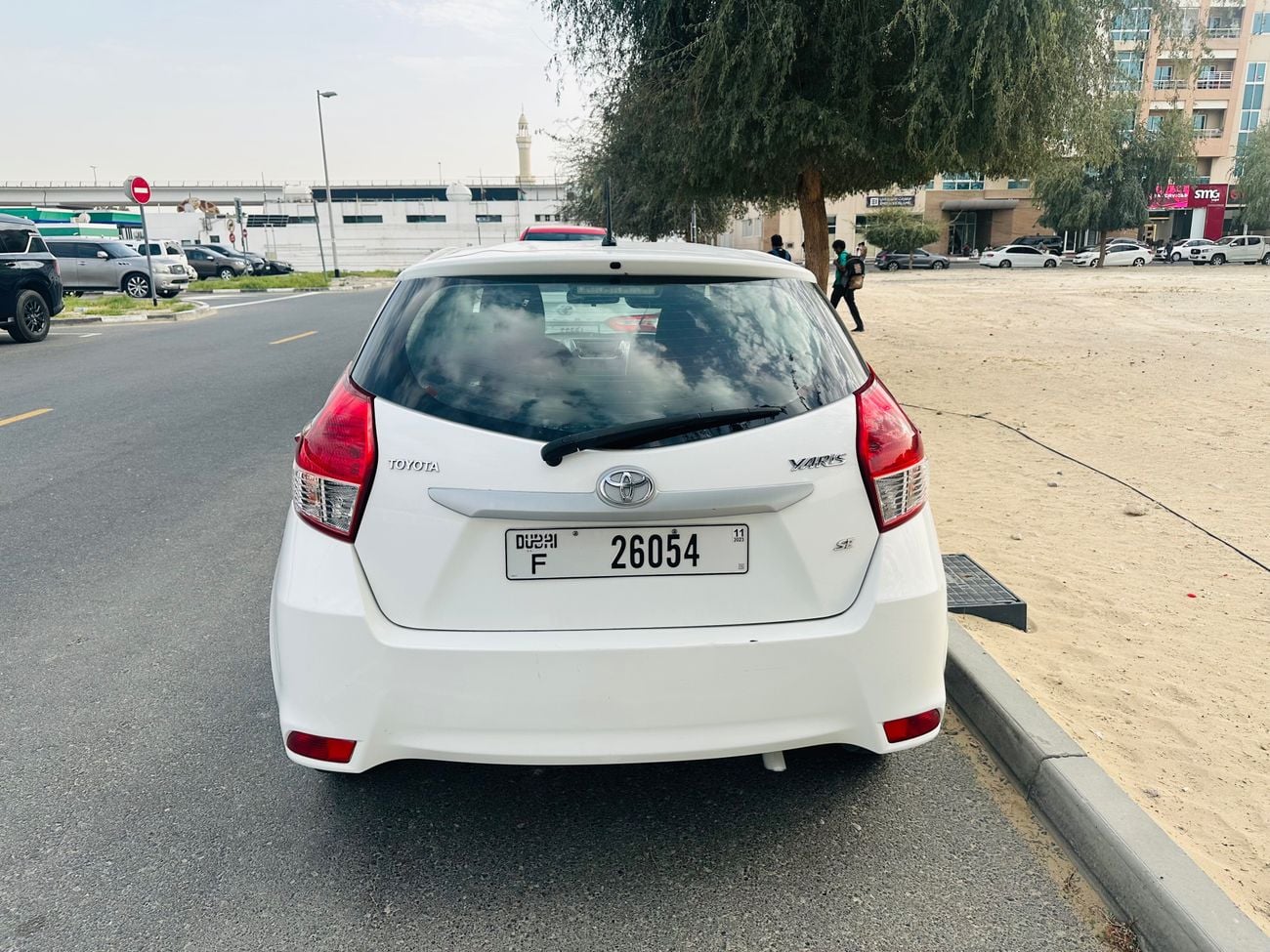 Toyota Yaris SE+ 1.3L Sedan