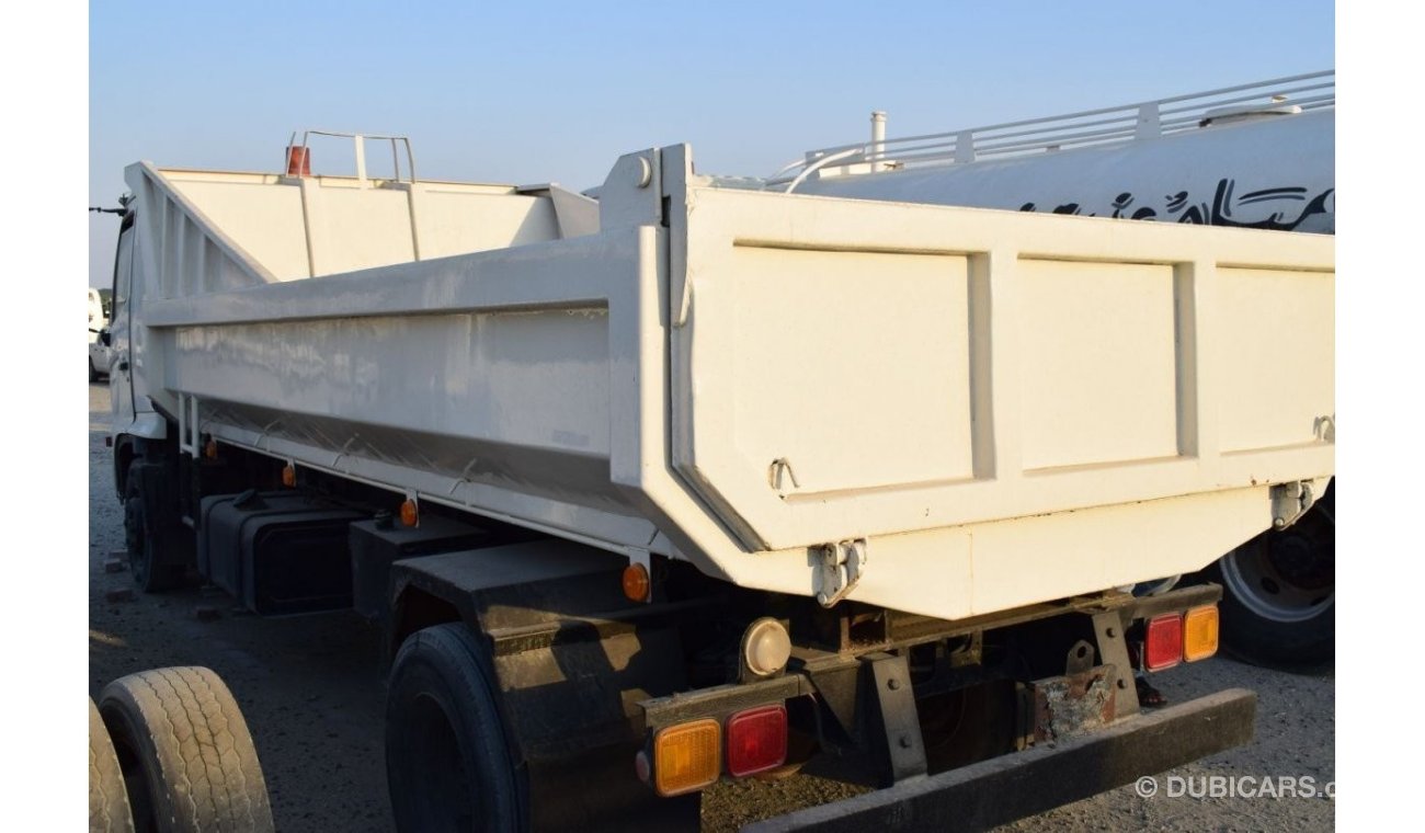 هينو 500 Hino Dump Truck, Model:2005. excellent condition