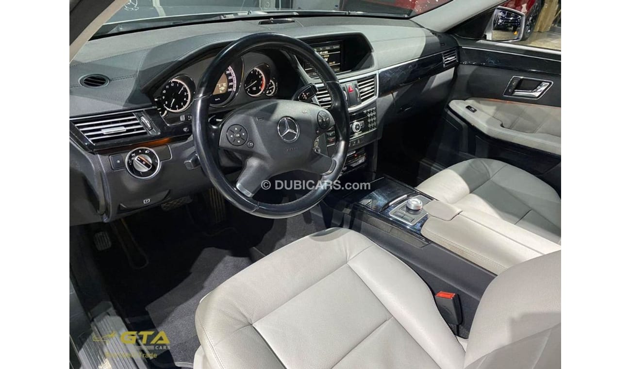 مرسيدس بنز E300 2011 Mercedes E300, Service History, GCC, Immaculate Condition