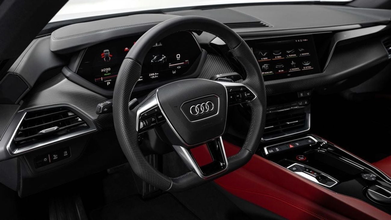 Audi etron GT Quattro - 2023 - GCC Specs - Under Warranty and Service Contract