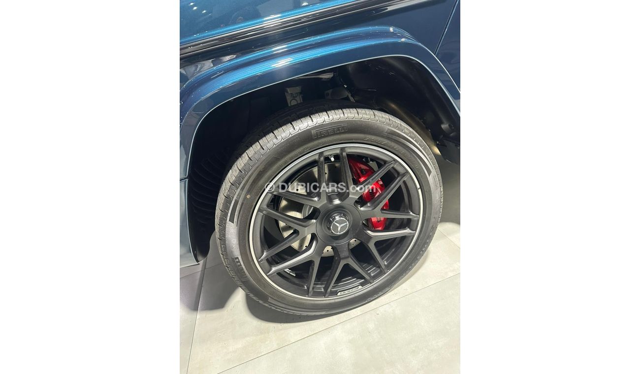 Mercedes-Benz G 63 AMG Ocean blue