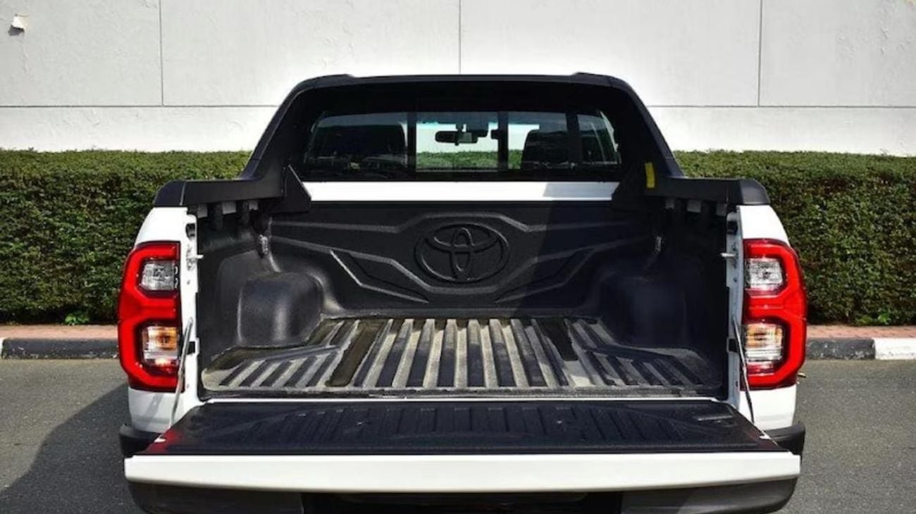 تويوتا هيلوكس TOYOTA HILUX ADVENTURE 2.8L 4X4 AUTOMATIC DIESEL DOUBLE CAB