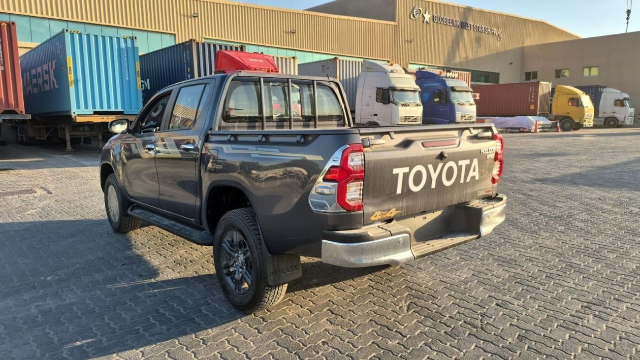 Toyota Hilux Hilux Auto Full Option GCC 2025M
