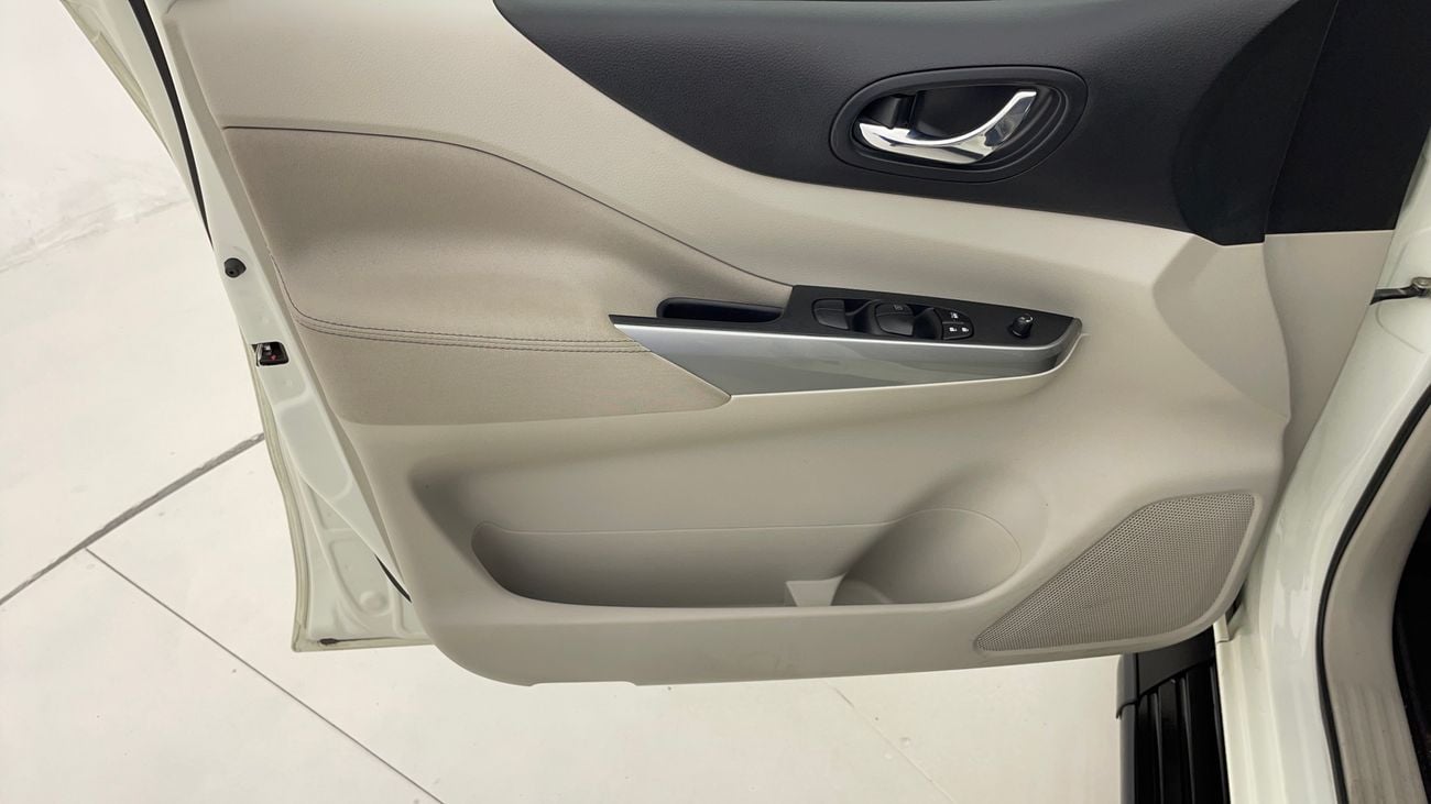 نيسان إكستيرا SE 2.5 | بدون دفعة مقدمة | اختبار قيادة مجاني للمنزل