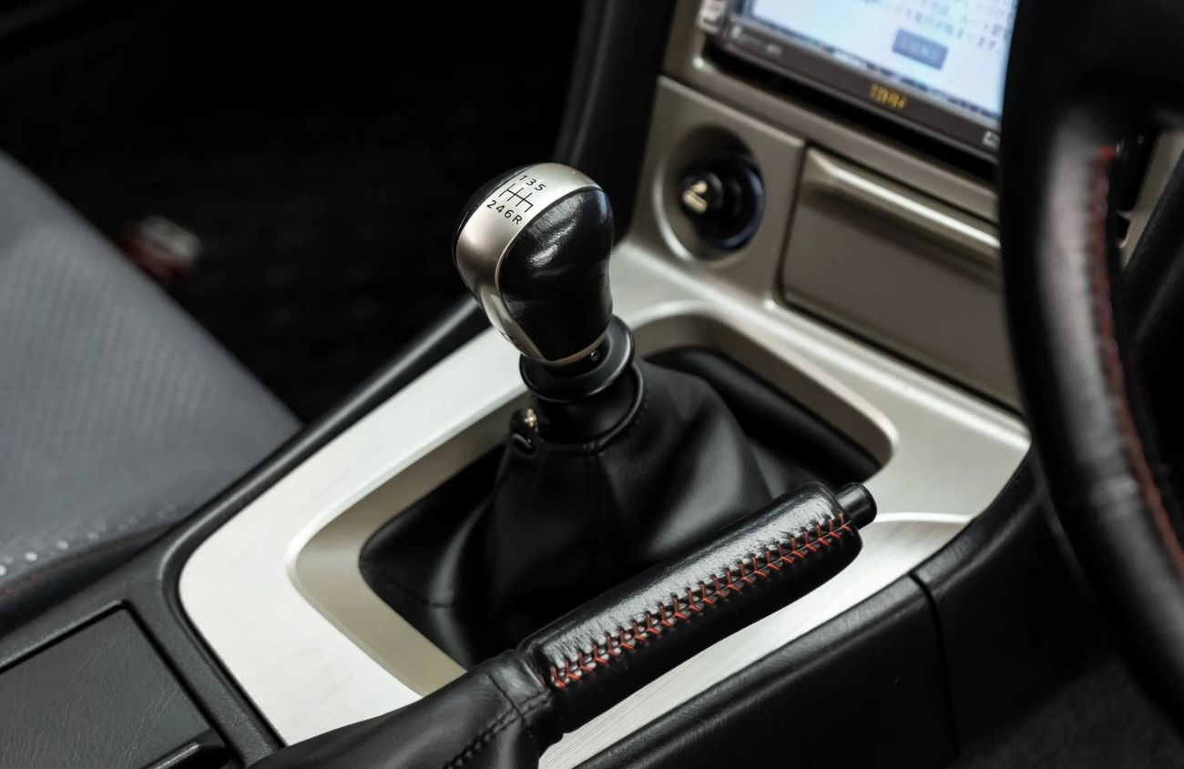 نيسان جي تي ار 2.6L I-6 Turbocharged Engine