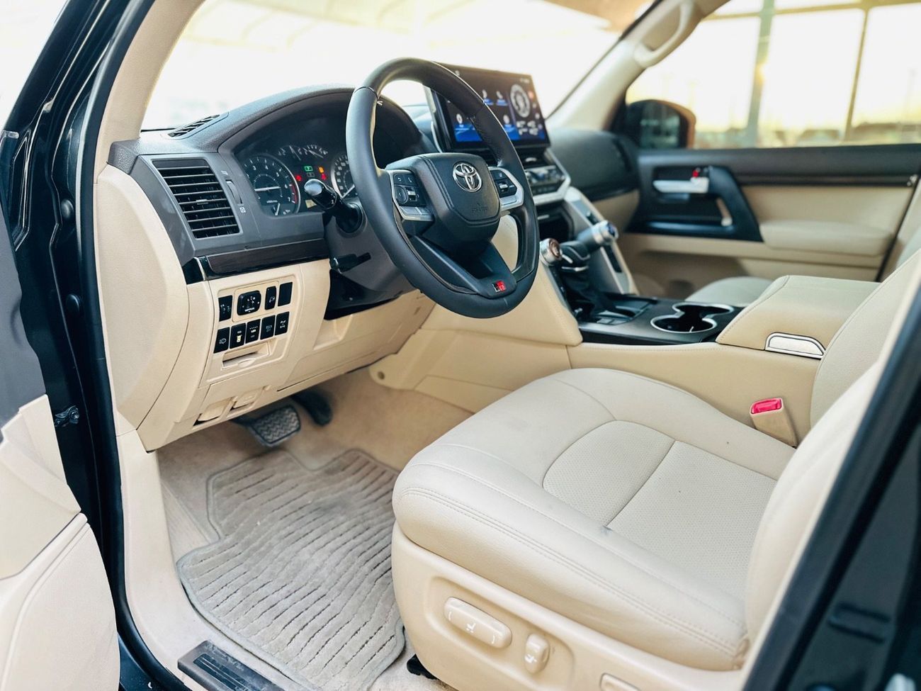 Toyota Land Cruiser GXR 4.6L