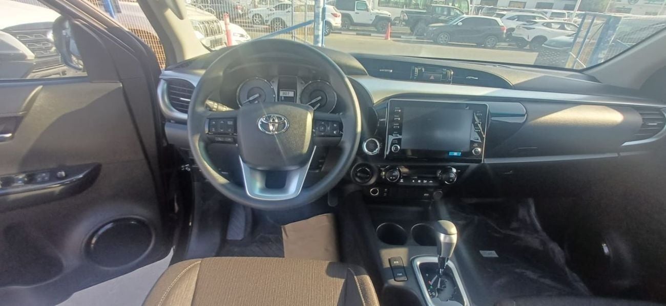 Toyota Hilux SGLX TOYOTA HILUX 2.4L Diesel AUTOMATIC TRANSMISSION COLOR BLACK MODEL 2025