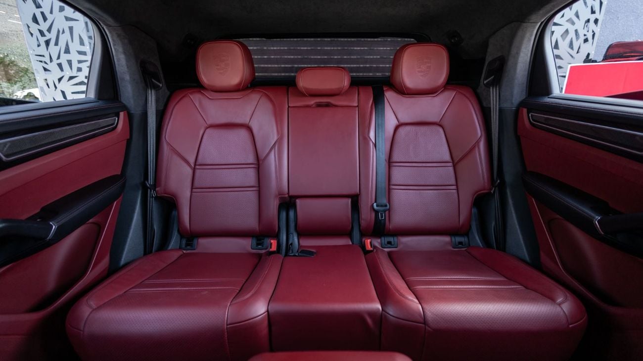 Porsche Cayenne GTS 4.0L (460 HP)