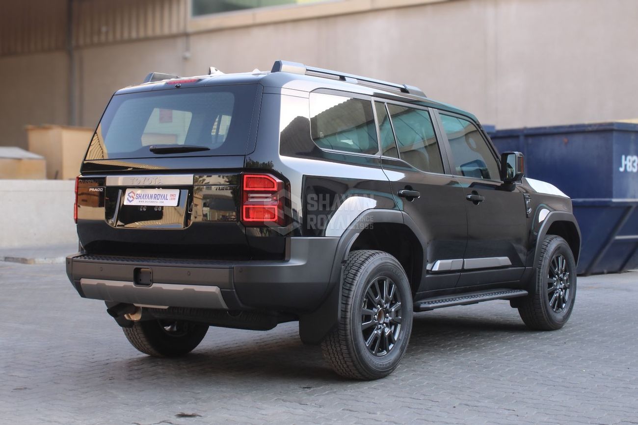 تويوتا برادو LHD 2.4L PETROL ALL ROUNDER-G 4WD AT 7-SEATS 2025MY