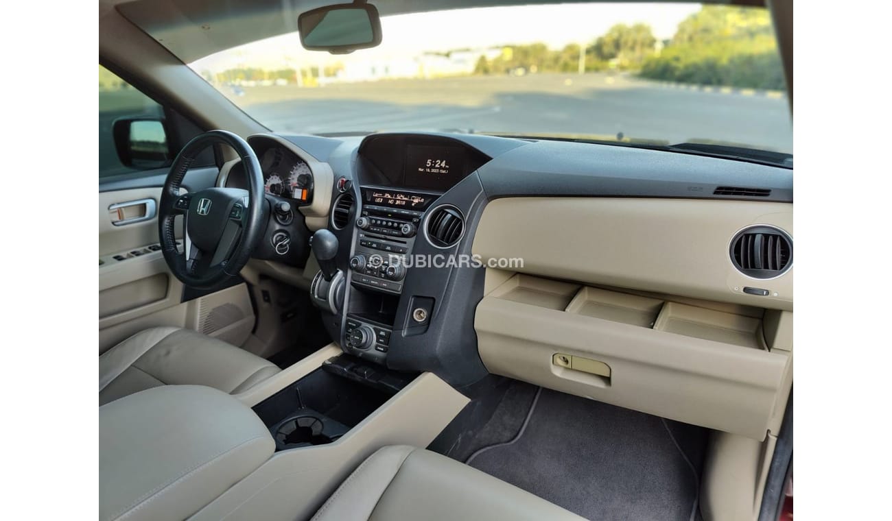 Honda Pilot HONDA PILOT TOURING 2012 GCC PERFECT CONDITION - ACCIDENT FREE