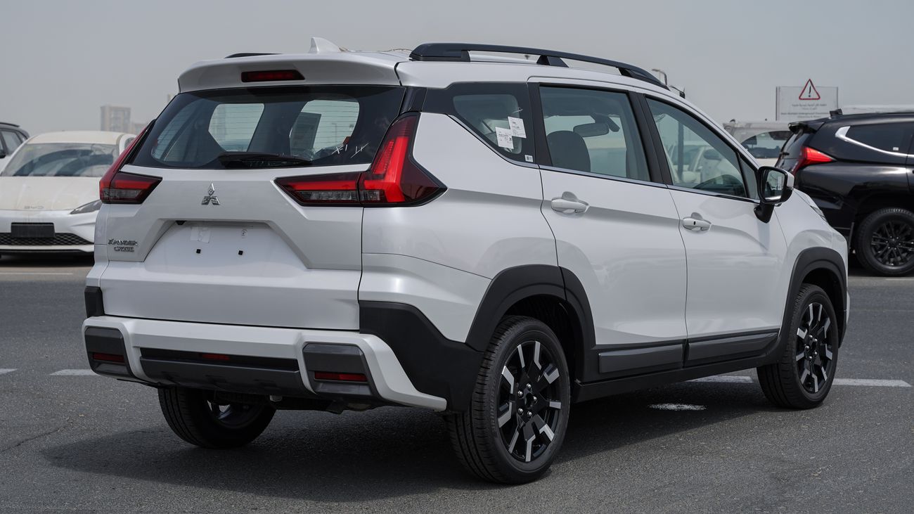 Mitsubishi Xpander Cross