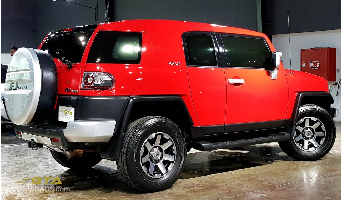 تويوتا إف جي كروزر Toyota FJ Cruiser VXR, Full Option, GCC