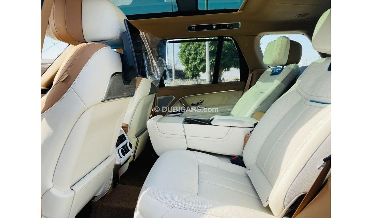 Land Rover Range Rover GCC SPEC UNDER WARRANTY AND SERVICE CONTRACT