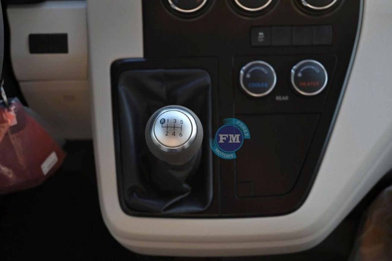 Toyota Hiace Highroof 3.5L  Petrol 13 Seater Manual