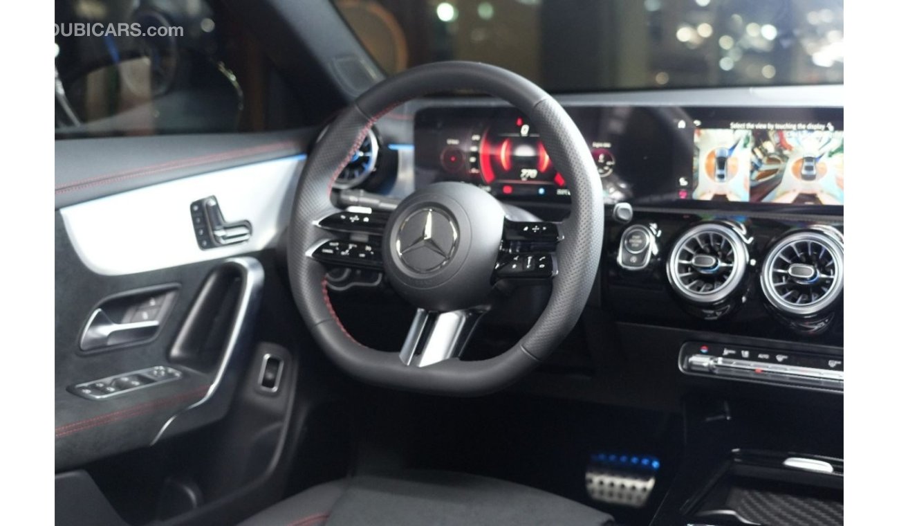مرسيدس بنز CLA 200 Mercedes-Benz CLA 200 | 2024 GCC 0km | AMG Package | Night Package | 360 View