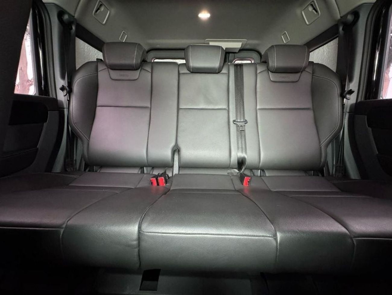 INEOS Grenadier FIELD MASTER GCC SPEC UNDER WARRANTY