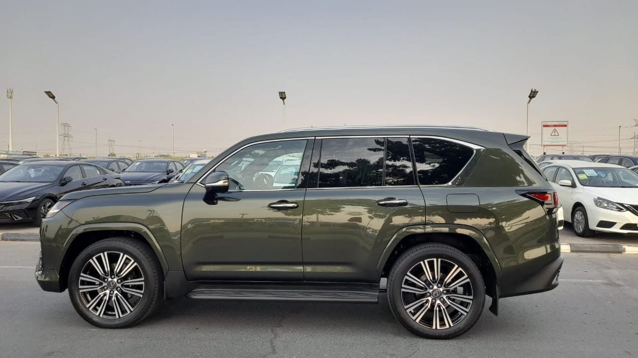 Lexus LX 500 Lexus Lx500d,2025,sports luxury 3.3L twin turbo diesel,automatic gear,7 seaters,cool box,RHD,soft do